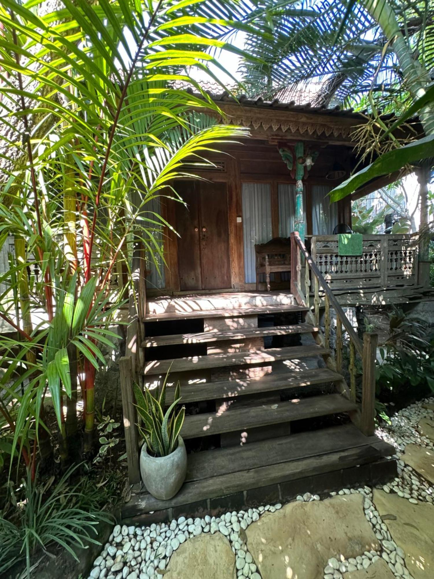 Umakayu Joglo Villa Canggu - Boutique Hotel Dış mekan fotoğraf