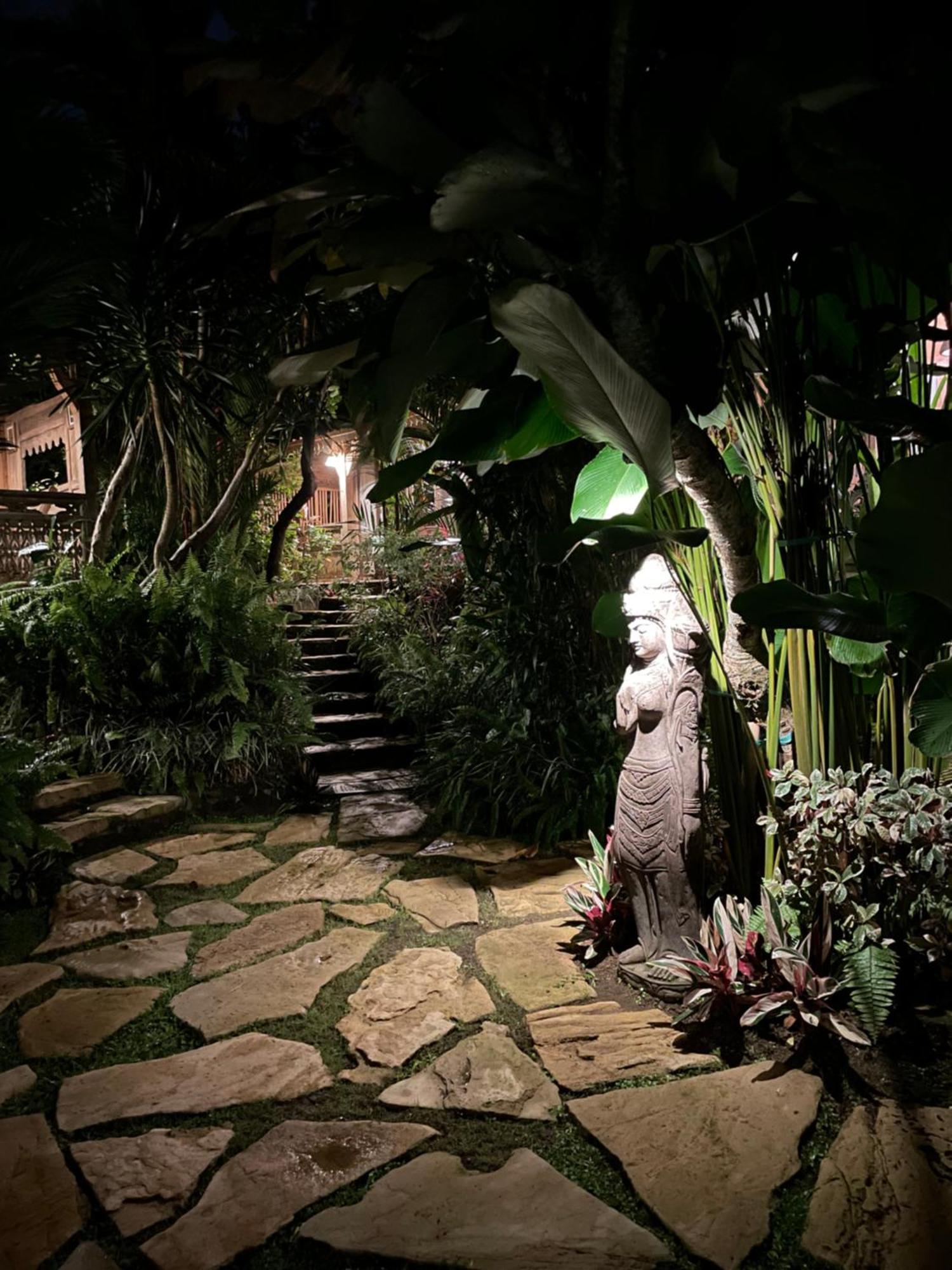 Umakayu Joglo Villa Canggu - Boutique Hotel Dış mekan fotoğraf